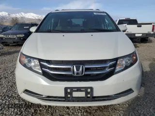 2016 Honda Odyssey SE with VIN 5FNRL5H39GB070652, listed as a Copart auction lot 46358775 with 135,921 mi miles and Salvage Title. Bid and sale history available at DreamBid. Image 5.