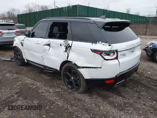 2018 Land Rover Range Rover Sport HSE with VIN SALWR2RK2JA697059, listed as a IAAI auction lot 41131005 with 44,254 mi miles. Bid and sale history available at carsss.com. Image 3.