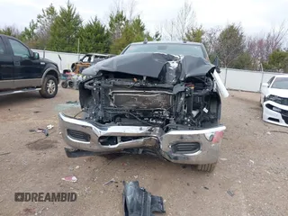 2022 Ram 2500 Big Horn with VIN 3C6UR5DL6NG345083, listed as a IAAI auction lot 41155721 with 47,033 mi miles. Bid and sale history available at carsss.com. Image 6.