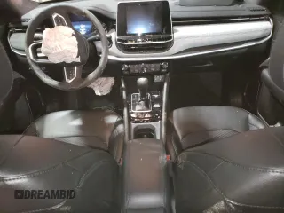 2025 Jeep Compass Latitude с VIN 3C4NJDBN6ST537089, выставлен на аукционе Copart как лот 66408035 с пробегом 2 595 миль миль и На запчасти • Non repairable. История ставок и продаж доступна на DreamBid. Изображение 8.