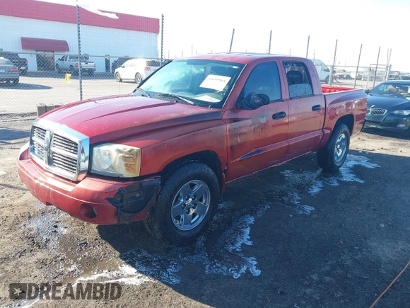 2006 Dodge Dakota SLT with VIN 1D7HE48K36S623701, listed as a IAAI auction lot 41695564 with 130,147 mi miles and . Bid and sale history available at carsss.com. Image 2.