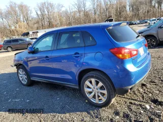 2015 Mitsubishi Outlander ES z VIN 4A4AP3AUXFE002703, wystawiony jako Copart lot #53451505 z przebiegiem 24 774 mil mil oraz Nie do naprawy • Non repairable. Historia ofert i sprzedaży dostępna na DreamBid. Obrazek 2.