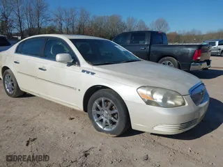 2008 Buick Lucerne CXL with VIN 1G4HD57238U156867, listed as a IAAI auction lot 41883511 with 241,635 mi miles. Bid and sale history available at carsss.com. Image 1.