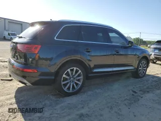 2017 Audi Q7 Premium Plus with VIN WA1LAAF75HD026015, listed as a Copart auction lot 58041095 with 127,076 mi miles and Salvage title. Bid and sale history available at DreamBid. Image 3.