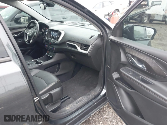 2020 GMC Terrain SLT with VIN 3GKALVEVXLL172044, listed as a IAAI auction lot 41868790 with 65,496 mi miles. Bid and sale history available at carsss.com. Image 5.