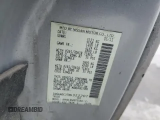 2011 Nissan Titan S z VIN 1N6AA0CJ7BN322207, wystawiony jako Copart lot #77558164 z przebiegiem 177 105 mil mil oraz Szkoda całkowita • Salvage title. Historia ofert i sprzedaży dostępna na DreamBid. Obrazek 14.