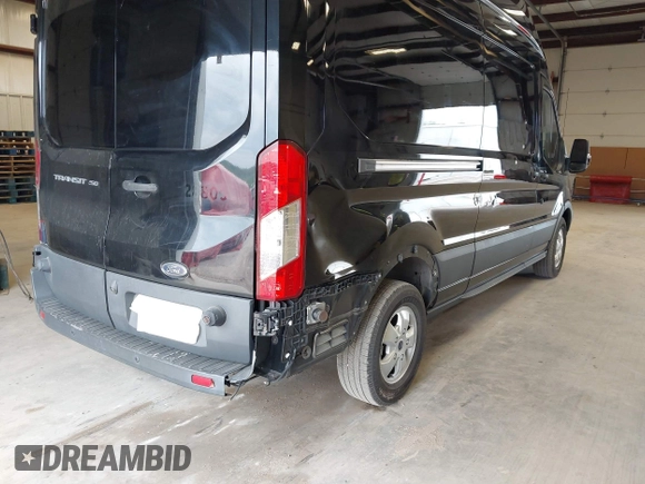 2017 Ford Transit with VIN 1FTYR2XM3HKB16161, listed as a IAAI auction lot 42033257 with 158,413 mi miles. Bid and sale history available at carsss.com. Image 6.