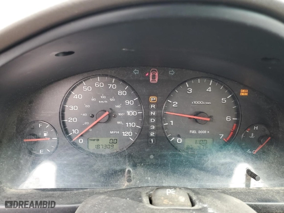 2001 Subaru Legacy Wagon Outback w/RB Equip with VIN 4S3BH665617629830, listed as a Copart auction lot 87467084 with 187,309 mi miles and Salvage Title. Bid and sale history available at carsss.com. Image 9.