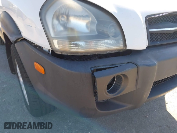 2006 Hyundai Tucson GLS with VIN KM8JN72D76U389540, listed as a IAAI auction lot 42050482 with 149,312 mi miles. Bid and sale history available at carsss.com. Image 6.