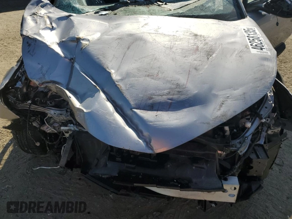 2019 Toyota C-HR XLE with VIN JTNKHMBX5K1055197, listed as a Copart auction lot 46258135 with Not Provided miles and Salvage Title. Bid and sale history available at DreamBid. Image 13.