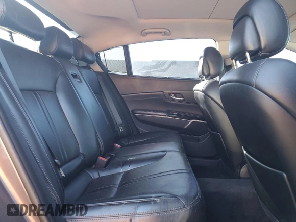 2016 Kia K900 Luxury z VIN KNALU4D37G6032722, wystawiony jako Copart lot #46959685 z przebiegiem 81 542 mil mil oraz Szkody całkowita. Historia ofert i sprzedaży dostępna na DreamBid. Obrazek 10.