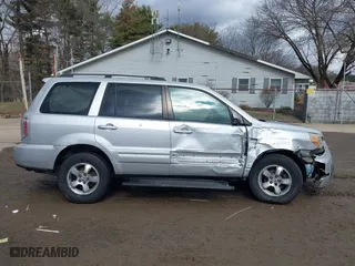 2006 Honda Pilot EX with VIN 2HKYF18426H553632, listed as a IAAI auction lot 41656610 with 154,470 mi miles. Bid and sale history available at carsss.com. Image 14.