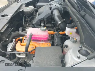 2022 Hyundai Santa Fe Limited with VIN KM8S5DA10NU051647, listed as a IAAI auction lot 42199725 with 35,235 mi miles and . Bid and sale history available at DreamBid. Image 21.