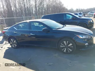 2019 Nissan Altima 2.5 SL with VIN 1N4BL4EV3KC163566, listed as a IAAI auction lot 41628760 with 162,546 mi miles. Bid and sale history available at carsss.com. Image 13.