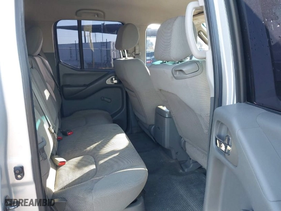 2005 Nissan Frontier 4WD SE with VIN 1N6AD07W65C461211, listed as a IAAI auction lot 41844232 with 178,040 mi miles. Bid and sale history available at carsss.com. Image 8.