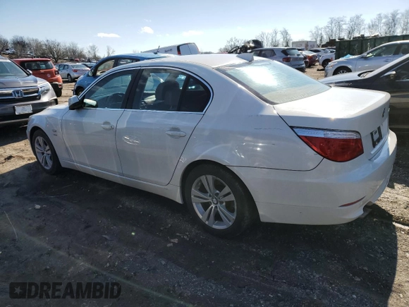 2010 BMW 5 Series 528i xDrive with VIN WBANV1C58AC388869, listed as a Copart auction lot 45670775 with 220,938 mi miles and Salvage Title. Bid and sale history available at carsss.com. Image 2.