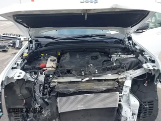 2021 Jeep Grand Cherokee Overland z VIN 1C4RJKDG9M8123357, wystawiony jako IAAI lot #42154973 z przebiegiem 46 774 mil mil oraz . Historia ofert i sprzedaży dostępna na DreamBid. Obrazek 10.