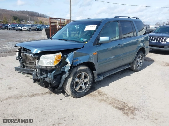 2008 Honda Pilot EX with VIN 5FNYF18418B023752, listed as a IAAI auction lot 41685375 with 143,702 mi miles. Bid and sale history available at carsss.com. Image 2.