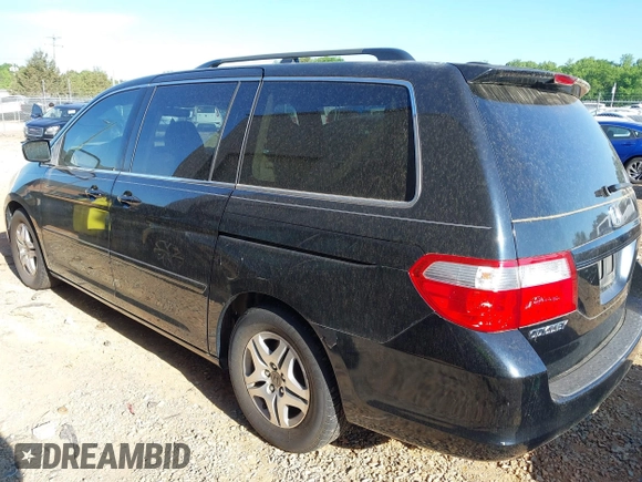 2007 Honda Odyssey EX-L with VIN 5FNRL387X7B030071, listed as a IAAI auction lot 42097074 with 231,624 mi miles. Bid and sale history available at carsss.com. Image 3.