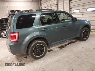 2011 Ford Escape XLT with VIN 1FMCU0D70BKB25088, listed as a IAAI auction lot 42004191 with 200,665 mi miles. Bid and sale history available at carsss.com. Image 4.