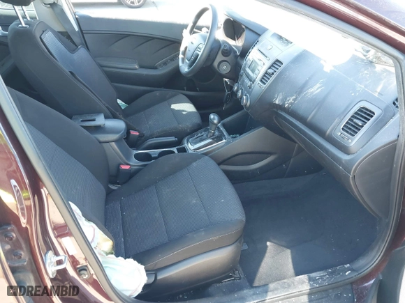 2018 Kia Forte LX with VIN 3KPFK4A77JE246026, listed as a IAAI auction lot 41846417 with 77,847 mi miles. Bid and sale history available at carsss.com. Image 5.