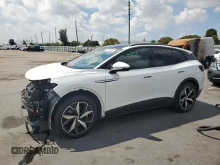 2023 Volkswagen ID.4 Pro z VIN 1V2VMPE88PC050895, wystawiony jako Copart lot #50053335 z przebiegiem 17 713 mil mil oraz Szkoda całkowita • Salvage title. Historia ofert i sprzedaży dostępna na DreamBid. Obrazek 1.