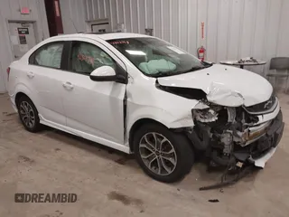2019 Chevrolet Sonic LT с VIN 1G1JD5SB3K4148085, выставлен на аукционе IAAI как лот 42362745 с пробегом 140 839 миль миль и . История ставок и продаж доступна на DreamBid. Изображение 1.