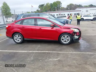 2012 Ford Focus SEL with VIN 1FAHP3H27CL338414, listed as a IAAI auction lot 41925915 with 128,123 mi miles. Bid and sale history available at carsss.com. Image 13.