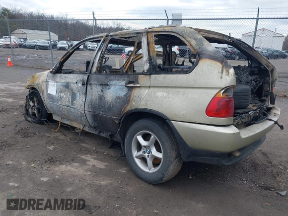 2002 BMW X5 3.0i with VIN 5UXFA53562LP46206, listed as a IAAI auction lot 41743323 with 1 mi miles. Bid and sale history available at carsss.com. Image 3.