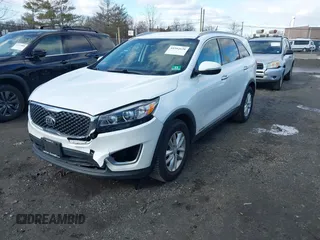 2018 Kia Sorento LX V6 with VIN 5XYPGDA50JG419263, listed as a IAAI auction lot 41592628 with 45,266 mi miles. Bid and sale history available at carsss.com. Image 17.