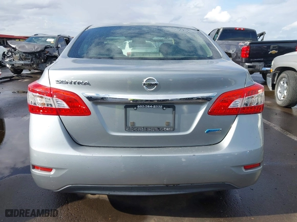 2014 Nissan Sentra S with VIN 3N1AB7AP8EY299871, listed as a IAAI auction lot 41925032 with 123,996 mi miles. Bid and sale history available at carsss.com. Image 17.