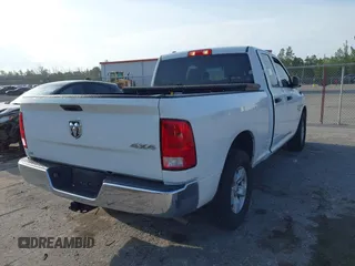 2019 Ram 1500 Express z VIN 1C6RR7FT8KS533686, wystawiony jako IAAI lot #41866997 z przebiegiem 199 502 mil mil oraz . Historia ofert i sprzedaży dostępna na DreamBid. Obrazek 12.