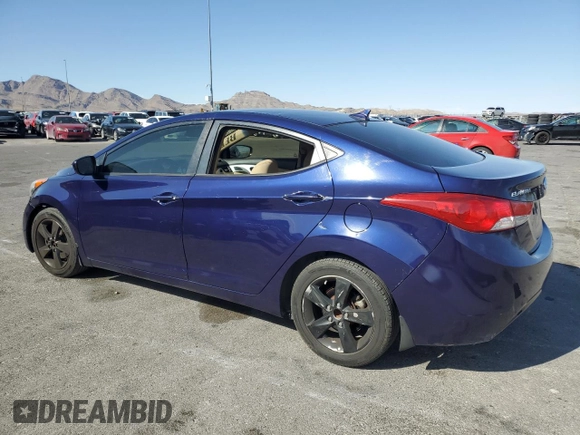 2013 Hyundai Elantra GLS с VIN 5NPDH4AE6DH253828, выставлен на аукционе Copart как лот 58853725 с пробегом 157 211 миль миль и Списание • Salvage title. История ставок и продаж доступна на DreamBid. Изображение 2.