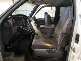 2001 Dodge 1500 with VIN 3B7HF13Y31M294078, listed as a Copart auction lot 61182945 with 176,433 mi miles and Salvage title. Bid and sale history available at DreamBid. Image 7.