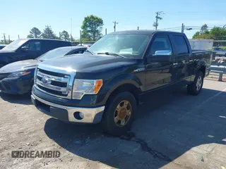 2014 Ford F-150 XL with VIN 1FTFW1CF5EKD93147, listed as a IAAI auction lot 42069973 with 277,140 mi miles. Bid and sale history available at carsss.com. Image 17.