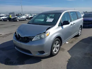 2017 Toyota Sienna L with VIN 5TDZZ3DC2HS803274, listed as a IAAI auction lot 41678577 with 44,427 mi miles and . Bid and sale history available at DreamBid. Image 17.