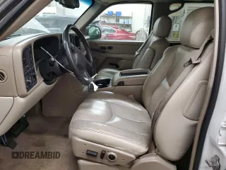 2004 GMC Yukon SLE with VIN 1GKEK13ZX4J318275, listed as a Copart auction lot 88080355 with 0 mi miles and Clean Title. Bid and sale history available at carsss.com. Image 7.