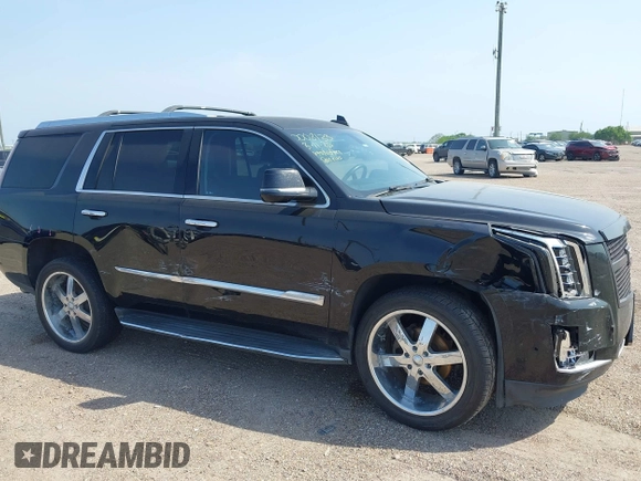 2017 Cadillac Escalade z VIN 1GYS3AKJ4HR338806, wystawiony jako IAAI lot #41941193 z przebiegiem 119 865 mil mil oraz . Historia ofert i sprzedaży dostępna na DreamBid. Obrazek 6.