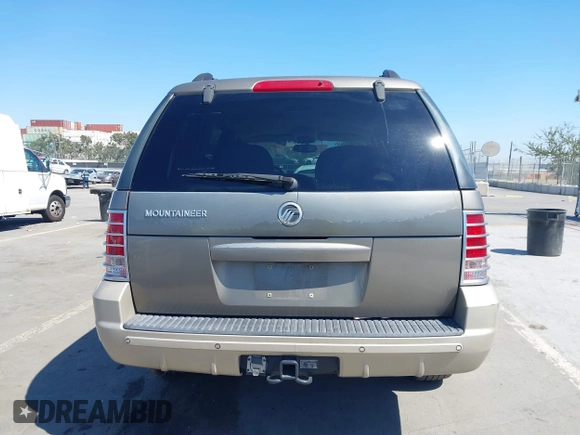 2005 Mercury Mountaineer z VIN 4M2DU66E55ZJ02614, wystawiony jako IAAI lot #41814093 z przebiegiem 169 682 mil mil oraz . Historia ofert i sprzedaży dostępna na DreamBid. Obrazek 16.
