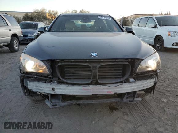 2012 BMW 7 Series 750Li with VIN WBAKB8C59CC964363, listed as a Copart auction lot 89381095 with 103,010 mi miles and Salvage Title. Bid and sale history available at carsss.com. Image 5.