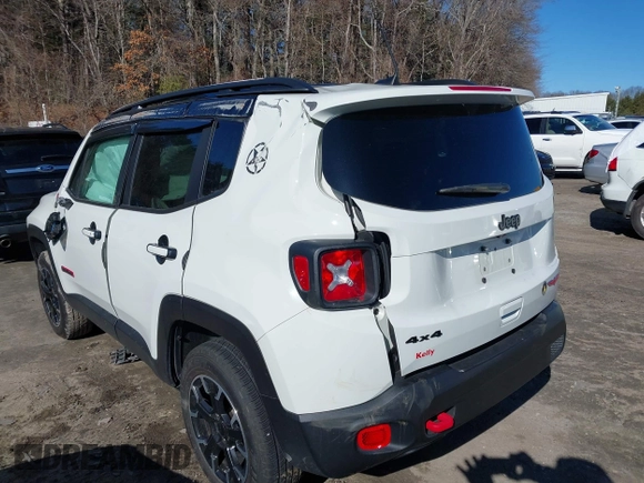 2023 Jeep Renegade Trailhawk z VIN ZACNJDC13PPP40710, wystawiony jako IAAI lot #41744475 z przebiegiem 17 057 mil mil oraz . Historia ofert i sprzedaży dostępna na DreamBid. Obrazek 3.