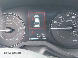 2021 Subaru Impreza Premium z VIN 4S3GTAD64M3707682, wystawiony jako IAAI lot #42142820 z przebiegiem 44 819 mil mil oraz . Historia ofert i sprzedaży dostępna na DreamBid. Obrazek 7.