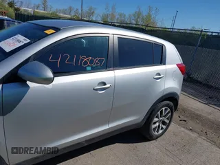 2016 Kia Sportage LX with VIN KNDPB3AC4G7812616, listed as a IAAI auction lot 42118087 with 179,500 mi miles. Bid and sale history available at carsss.com. Image 14.