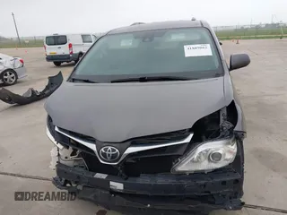 2018 Toyota Sienna LE Auto Access Seat with VIN 5TDKZ3DC8JS948150, listed as a IAAI auction lot 41889062 with 73,724 mi miles and . Bid and sale history available at DreamBid. Image 12.