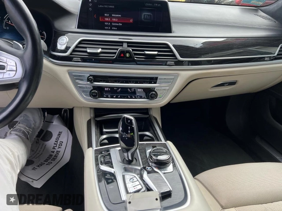 2018 BMW 7 Series 750i xDrive with VIN WBA7F2C55JB238347, listed as a Copart auction lot 54362255 with 63,360 mi miles and Clean Title. Bid and sale history available at carsss.com. Image 9.