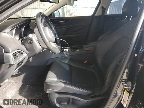 2018 Jaguar XE 25t Premium with VIN SAJAD4FXXJCP20086, listed as a Copart auction lot 78328724 with 105,887 mi miles and Salvage Title. Bid and sale history available at carsss.com. Image 7.