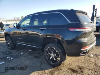 2023 Jeep Grand Cherokee Summit with VIN 1C4RJHEGXP8722063, listed as a Copart auction lot 86552894 with 38,463 mi miles and Salvage title. Bid and sale history available at DreamBid. Image 2.