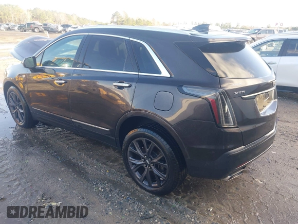 2018 Cadillac XT5 Premium Luxury FWD with VIN 1GYKNERS6JZ208094, listed as a IAAI auction lot 41341228 with 88,068 mi miles. Bid and sale history available at carsss.com. Image 3.