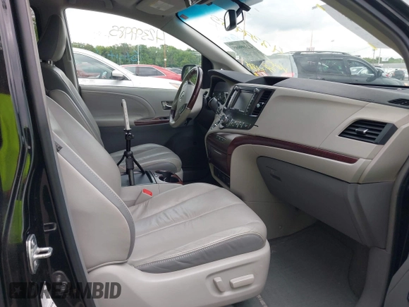 2011 Toyota Sienna XLE с VIN 5TDDK3DC2BS002852, выставлен на аукционе IAAI как лот 42399985 с пробегом 143 236 миль миль и . История ставок и продаж доступна на DreamBid. Изображение 5.