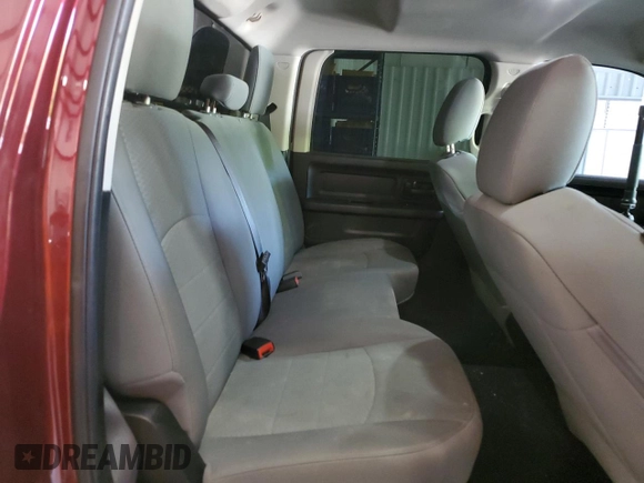 2016 Ram 1500 Express z VIN 3C6RR6KT3GG197928, wystawiony jako Copart lot #52448765 z przebiegiem 110 844 mil mil oraz Szkoda całkowita • Salvage title. Historia ofert i sprzedaży dostępna na DreamBid. Obrazek 11.